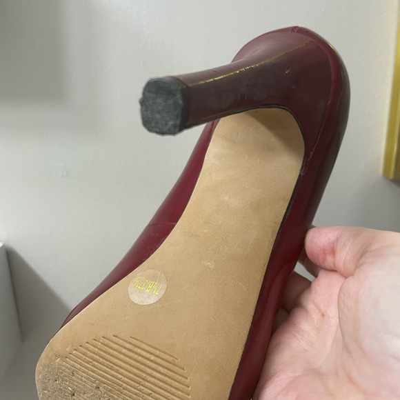 Jessica Simpson, Cherry Red Platform Stiletto 37.5. Genuine Leather - Picture 3 of 7